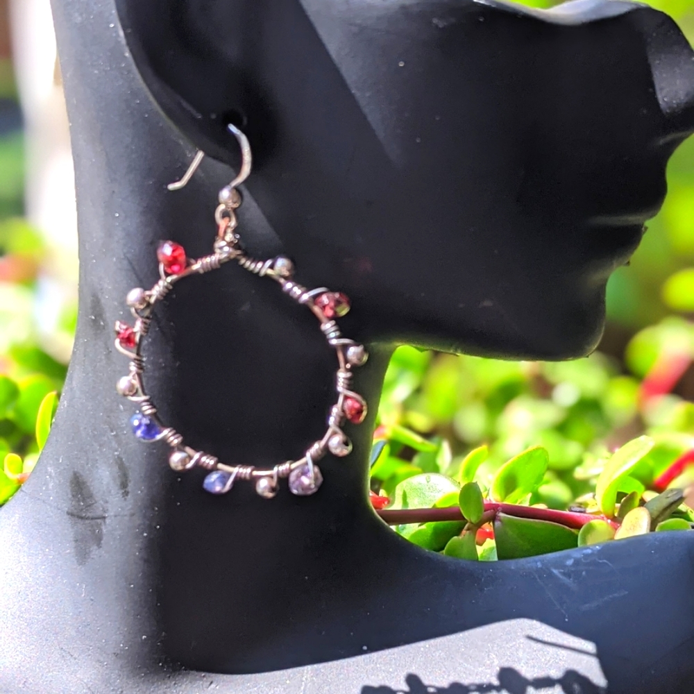 Hoop with Garnets, Kynite and 925 Silver Balls